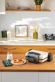 Resim Emsan Bella Gusto Tost Makinesi 