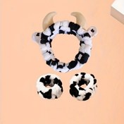 Resim 3 İnek Baskılı Banyo Baş Bandı ve 2 Bileklik Seti, Polyester Malzemeden Yapılmıştır. Yüz Makyajı ve Banyo Bilek Yıkama İçin Tasarlanmıştır. 