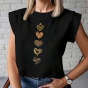 Resim Kadın Modası Kısa Kollu Yuvarlak Yaka Kalp Baskılı, Minimalist Tasarım ve Romantik Unsurlar: Basit ama Romantik Altın Desenli Trendy Günlük Spor Gömlek Üstü Yazlık Hediye 