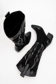 Resim MAUDAS Noriel Siyah Süet Nakış Detaylı Kısa Topuklu Western Kadın Çizme 