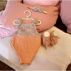 Resim The Cloudish Shop Bebek el örgüsü örme tulum patik bandana seti fotoğraf çekimi 0-3 ay yavruağzı 