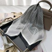 Resim Jump Rabbit Çizgili Eşarp Ipek Eşarp 70CM Küçük Kare Kafa Bandı Saç Türbanı Kravat Çanta (Yurt Dışından) 