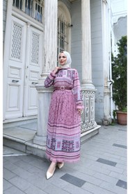 Resim HNT Hayrunnisa Tesettür Desenli Boydan Piliseli Kemerli Şifon Elbise Pudra HNT2968 