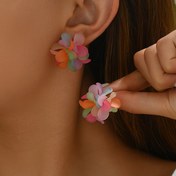 Resim Boho-Şık Yazlık Çiçekli Kalp Sallantılı Küpeler - Renkli Akrilik Yapraklar, Paslanmaz Çelik Çiviler, Günlük Kıyafetler İçin Mükemmel 