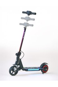 Resim SIMATE Elektrikli Çocuk Scooter 130W | 3 Kademe Hız | Ayarlanabilir Gidon | Uzun Menzil |Koruma Seti Hediye 