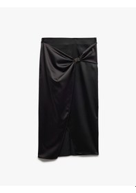 Resim Koton Kruvaze Yırtmaç Detaylı Slim Fit Saten Midi Etek Siyah 6wak70001fw Siyah 