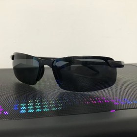 Resim Otomatik Kararan Gece Görüş Gözlüğü - 24/7 HD Netlik, Şık Siyah Çerçeve ve Koyu Renkli Lensler ile Sürüş için, Hafif Ergonomik Tasarım, Gelişmiş Gece Görüşü İçin Mükemmel Hediye, Modern Gözlük, Günlük Stil, Dayanıklı Gözlük 