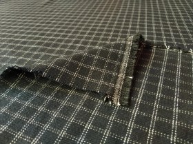Resim Gabardin Siyah Beyaz Renklerde En 140 Cm X Boy 195 Cm -3644 