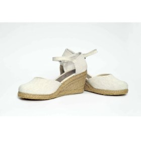 Resim Dolgu Topuk Keten Ön Arka Düz Sandalet Ekru 