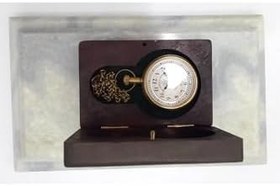 Resim Ahşap Kutulu Çapalı Pirinç Köstekli Saat Ürün Boyutları:7 x 4 cm, Bronz 