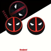 Resim 2 Adet Deadpool Silikon Oyun Kumandası Kılıfı - Kaymaz Tasarımlı, Yumuşak ve Esnek PS4/PS5/Xbox Koruyucu Kılıf, İkonik Deadpool Maskesi ve Ağ Desenli, Başparmak Tutma Yaprağı ile Dayanıklı Aksesuar 
