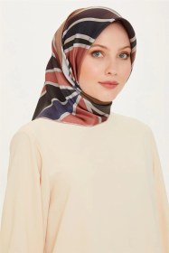 Resim Armine Geometrik Desenli Twill Saf İpek Eşarp 9232d 85 Çok Renkli 