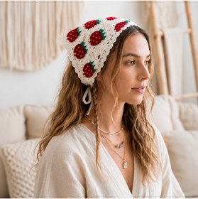 Resim synshop Çilekli Örgü Üçgen Bandana Kırmızı Krem Saç Bandı Kadın Genç Kız Çocuk Yazlık Bohem Vintage Kore Tarzı Ayçiçek 
