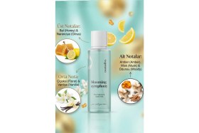 Resim Cosmolive Vücut Spreyi Body Mist | Golden Honey | Blooming Symphony | Işıltılı | Ne mlendirici | Kadın | 250 ml 