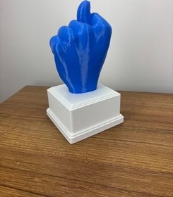 Resim Nahlarin Efendisi Dekoratif El Heykeli, 20 cm Yükseklik, PLA Malzeme, Mavi Renk 