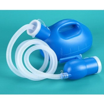 Mufunye Erkekler İçin 2000ml Plastik Idrar Kabı - Gece Kullanıma Uygun, Araçta Kullanılabilir, 1.6m Borulu, Ölçümlü Ve Kapaklı Sokak Sandalyesi