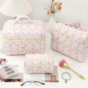 Resim KINGKISS Pembe Çiçekli Çizgili Kapitone Kozmetik Çantası - Fermuarlı Büyük Kapasiteli Seyahat Makyaj Organizatörü, Kadınlar için Dayanıklı Polyester Tuvalet Çantası, Nedime Düğün Hediyeleri, Anne Doğum Günü Seyahat Okul Tatil Temel İhtiyaçları 