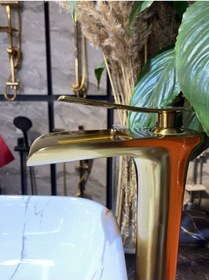 Resim İsaoğlu Yapı Mat Gold Çanak Lavabo Bataryası Şelale Lavabo Musluğu Fırçalanmış Mat Altın Batarya Gold 