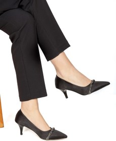 Resim Stilbagshoes Gwenda Önü Taş Detaylı Saten Kadın Topuklu Ayakkabı Siyah 