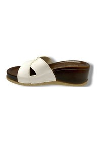 Resim Parmi 22105-25 Anatomik Dolgu Topuk Kadın Terlik Beyaz 