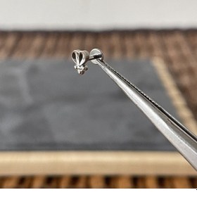 Resim Yüksek Kalite G23 Kalp Noktalı Titanyum 6 X 1.2 MM Labret Piercing Gümüş 