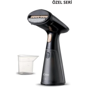 Resim Beyaz Kırışık Giderici ile Pürüzsüz ve Düzgün Görünüm Sağlar 