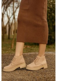 Resim Kalın Poli Taban Bağcıklı Bilekte Kadın Bot & Bootie Süet Bej 