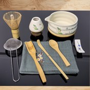 Resim Manzara Desenli Seramik Kase, Kolay Köpürtme için Bambu Whisk ve Hediyelik Bir Çay Havlusu ile DIY Matcha Seti. 