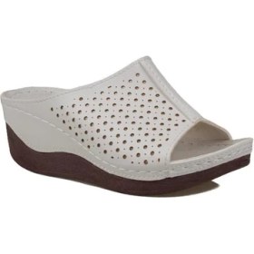 Resim Trend Adımlar Beyaz Dolgu Topuk Delikli Kadın Terlik 04-024 