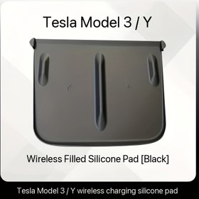 Resim 1 adet Tesla Model 3/Y Kablosuz Şarj Silikon Ped, Anti-Slip Mat, İç Dekorasyon ve Modifikasyon Aksesuarı - Dayanıklı ve Esnek Silikon Malzeme 
