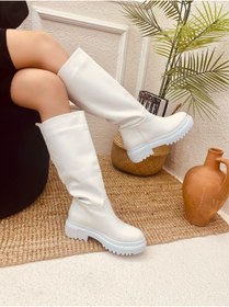 Resim Elvinin Tarzı Karina Beyaz Çizme 