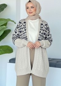 Resim Tesettür Diyarı Desenli Saç Örgü Uzun Hırka- Bej Standart (36-42 Uyumlu) 