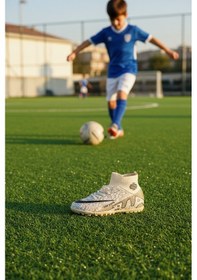 Resim Enoch Erkek Çocuk Bilek Destekli Grafik Desenli Halı Saha Ayakkabısı Bej 