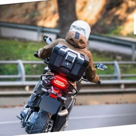 Resim Motosiklet Arka Çanta Shad Terra Alüminyum Motor Tur Çantası Silver 41 Lt 