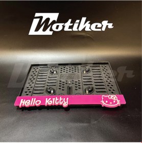 Resim Pleksi Plakalık Pembe Üstüne Beyaz Hello Kitty Tasarımlı Motosiklet Plakalık Modeli 
