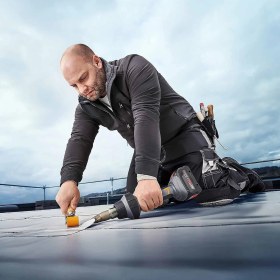 Resim Sıcak Hava Tabancası Akülü Steinel Mh7 18 Volt 8.0 Amper 