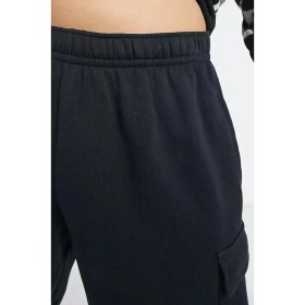 Resim Nike (Bir Beden Küçük Almanızı Öneriyoruz) Sportswear Club Fleece Erkek Siyah Kargo Cepli Şort 