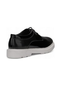 Resim Erkek Günlük Casual Ayakkabı Damat Bağcıklı Beyaz Tabanlı Benek Detaylı Klasik Kundura K-384-1 Siyah Rugan 