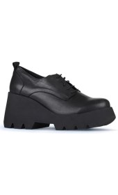 Resim Bueno Shoes Siyah Deri Kadın Dolgu Topuklu Ayakkabı 01WZ8400 01WZ8400 