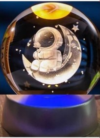 Resim Dekoratif Ay Üstünde Astronot Tasarımlı Plastik Altlıklı Cam Küre 02-10mm 5yards 