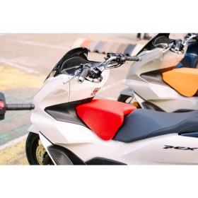 Resim HONDA PCX Motosiklet Çocuk Koltuğu, Siyah Deri, Kolsuz, 4-8 Yaş Arası, HEDİYELİ 