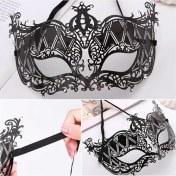 Resim Kristal Gümüş Taşlı Siyah Lazer Kesim Metal Lüks Maske 