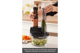 Resim Karaca Sebze, Et ve Meyve Dilimle Doğra Karıştır Rendele Çırp Smoothie Yap 6 Bıçaklı 2500W Yüksek Güçlü Premium Mutfak Robotu & Blendır Inox 