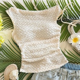 Resim Kadınlar için Omuz Açık Asimetrik Askılı Üst - Bej Kabarcık Dokulu Yarı Şeffaf Gömlek, Beli Sıkılaştırıcı Fit, Plaj Tatilleri, Partiler & Yaz Çıkışları İçin Makinede Yıkanabilir, Esnek Kumaş 