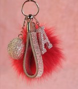 Resim TASARIM ARABAM ATİKE ELİF AKIN Gümüş Taşlı & Logosuz Anahtarlık & Tilki Tüyü Ponpon Kırmızı & Gümüş Harf & Gümüş Disko Topu 