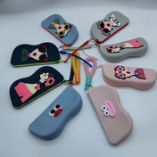 Resim 2'li Set, Büyük Dudak/Kız Tarzı Ruj Makyaj Çantası, Boyun Askısı, Gözlük Kılıfı, Veri Kablosu, Kulaklık Şarj Aleti, Çeşitli Eşyalar Saklamak İçin Kullanılabilir, Rastgele 1 Set, Unisex-Yetişkin, Silikon Malzeme, Konumlandırma Baskısı, Kolay Taşıma için Boyun Askılı 