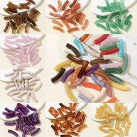 Resim DIY Takı Yapımı için 15 Adet Akrilik Kavisli Boncuklar - Yarı Saydam ve Opak Karışık Renkler (Kahverengi, Turuncu, Yeşil, Mavi, Mor, Pembe) - Bilezik Tasarımı & El Yapımı Aksesuarlar İçin Mükemmel, Yaratıcı Tasarım | Yarı Saydam Boncuk Tasarımı | Esnek Boncuk İşçiliği, Takı Yapım Malzemeleri 