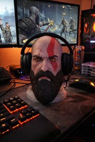 Resim pernator God of War Kratos Figür Büst & Kulaklık Standı - Dekoratif Oyuncu Masası Aksesuarı Boyalı 