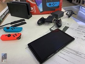 Resim İkinci El NİNTENDO SWİTCH OLED KUTULU FATURALI 