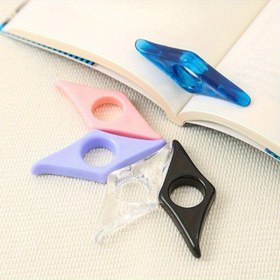 Resim 1 Adet Pastel Pembe/Mavi/Şeffaf/Siyah - Kaymaz Tutuculu Başparmak Kitap Ayracı ve Sayfa Tutucu, El Serbest Okuma İçin Şeffaf Kitap Desteği, Kitaplar, e-Okuyucular, Tabletlerle Uyumlu - Öğrenciler, Profesyoneller, Kitap Severler için İdeal, Kompakt Masa Organizatörü, Kitap Aşığı Hediyeleri, Eğlenceli Estetik, Dayanıklı Plastik, Okuma Yardımcısı, Hırçın Okuyucular, Çalışma Aracı, Sevimli Aksesuar, Hafif Tasarım, Ofis Çalışanları 